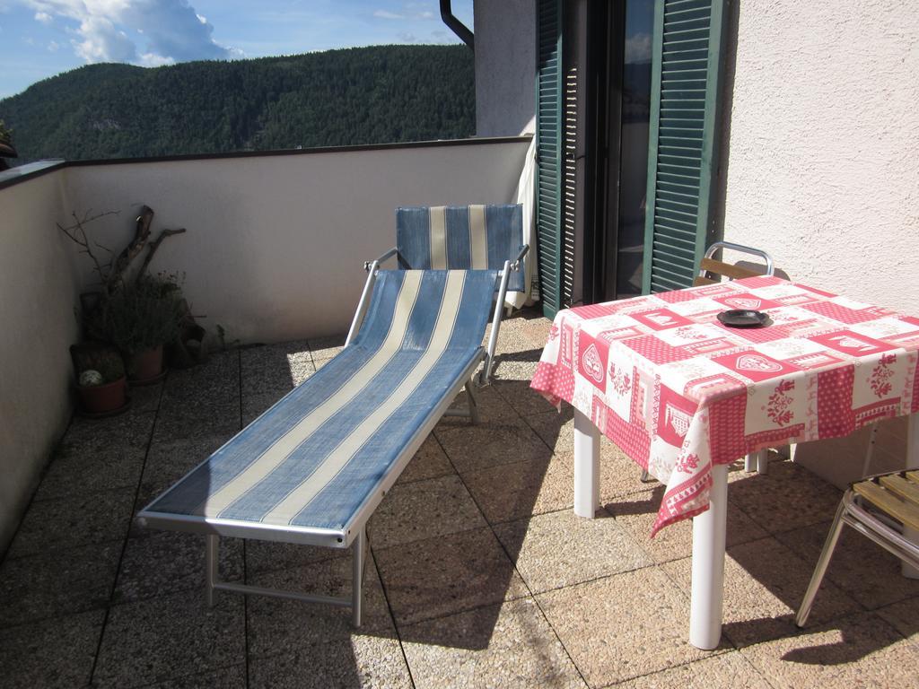 Gasthof Zum Roessl San Genesio Atesino Room photo
